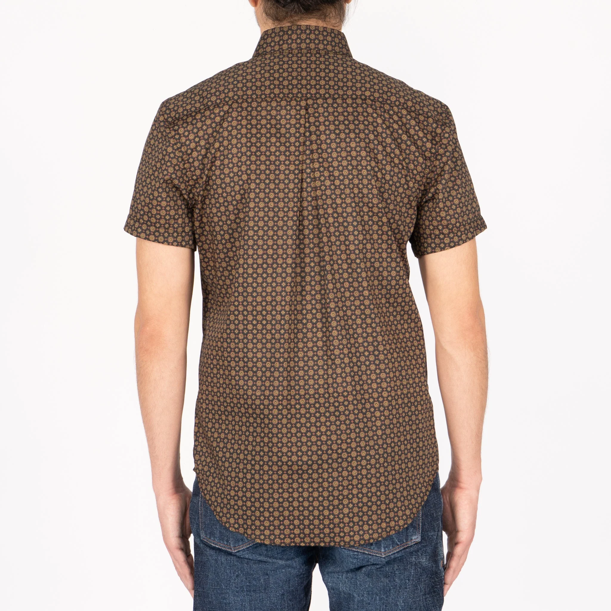 Short Sleeve Easy Shirt - Medallions Print - Black - Image 3